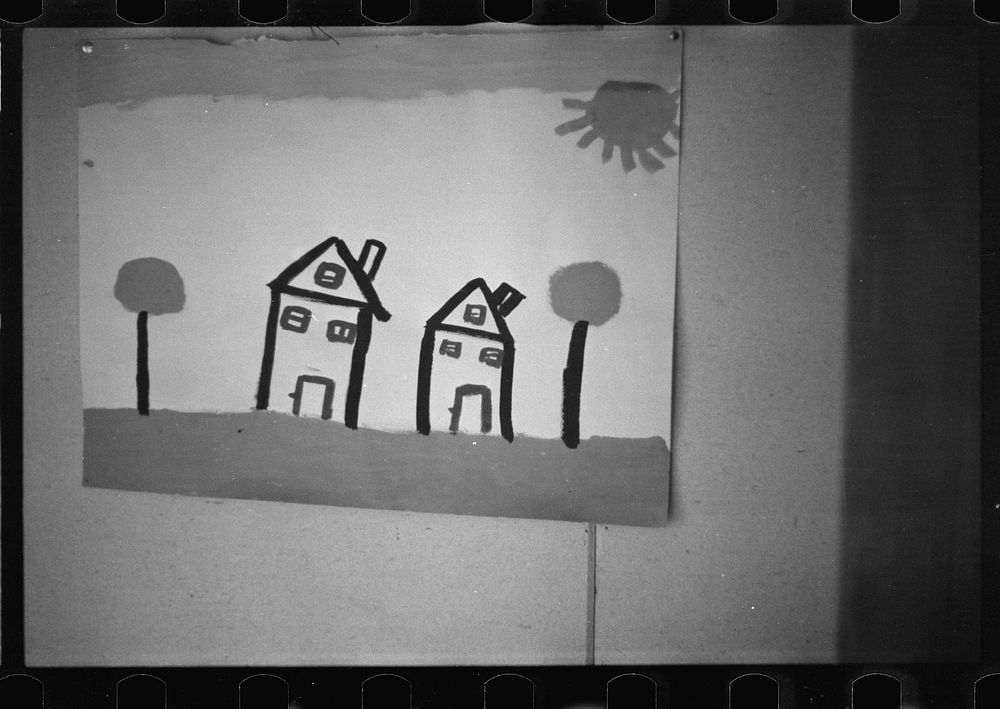 Drawing in grade school, Reedsville, West Virginia. Sourced from the Library of Congress.