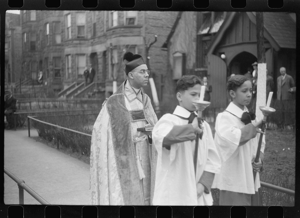Easter procession outside of a fashionable  church, Black Belt, Chicago, Illinois. Sourced from the Library of Congress.