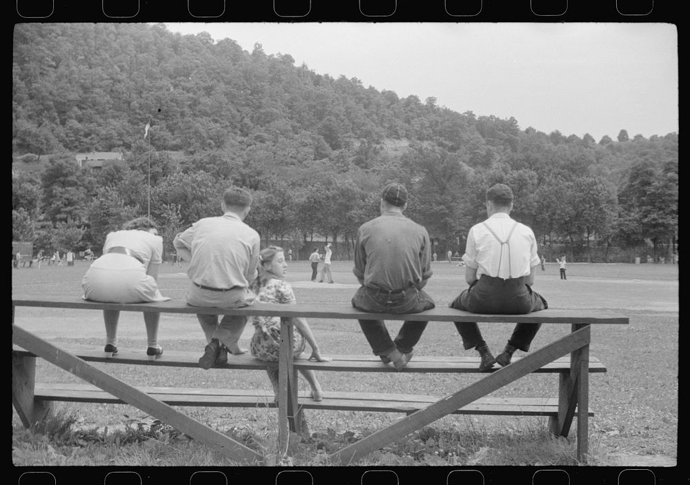 Baseball game, Huntingdon, Pennsylvania. Sourced from the Library of Congress.