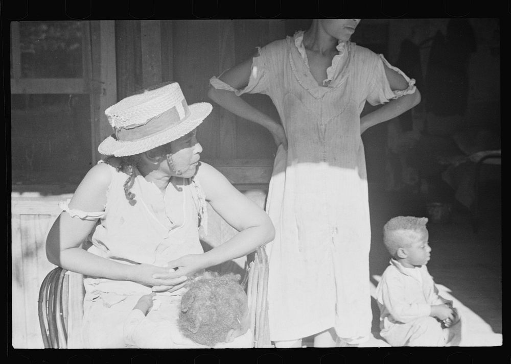 [Untitled photo, possibly related to: Family of  sharecropper, Little Rock, Arkansas]. Sourced from the Library of Congress.