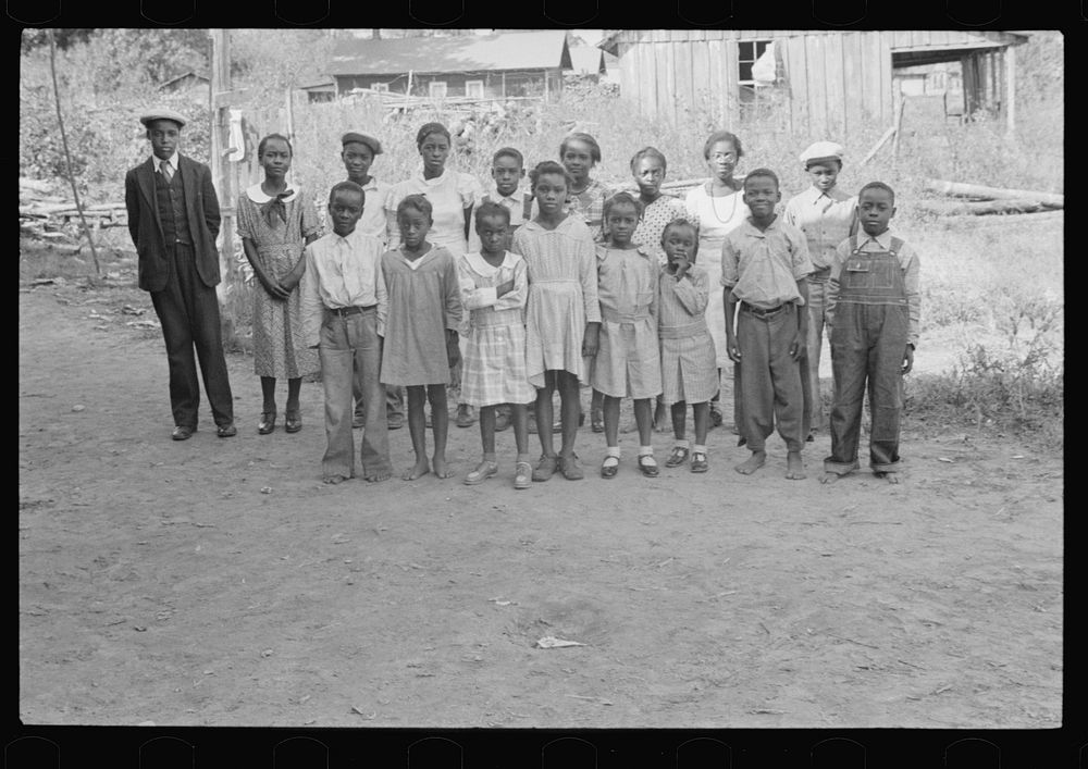 Colored children of sharecroppers, Little Rock, Arkansas. Sourced from the Library of Congress.