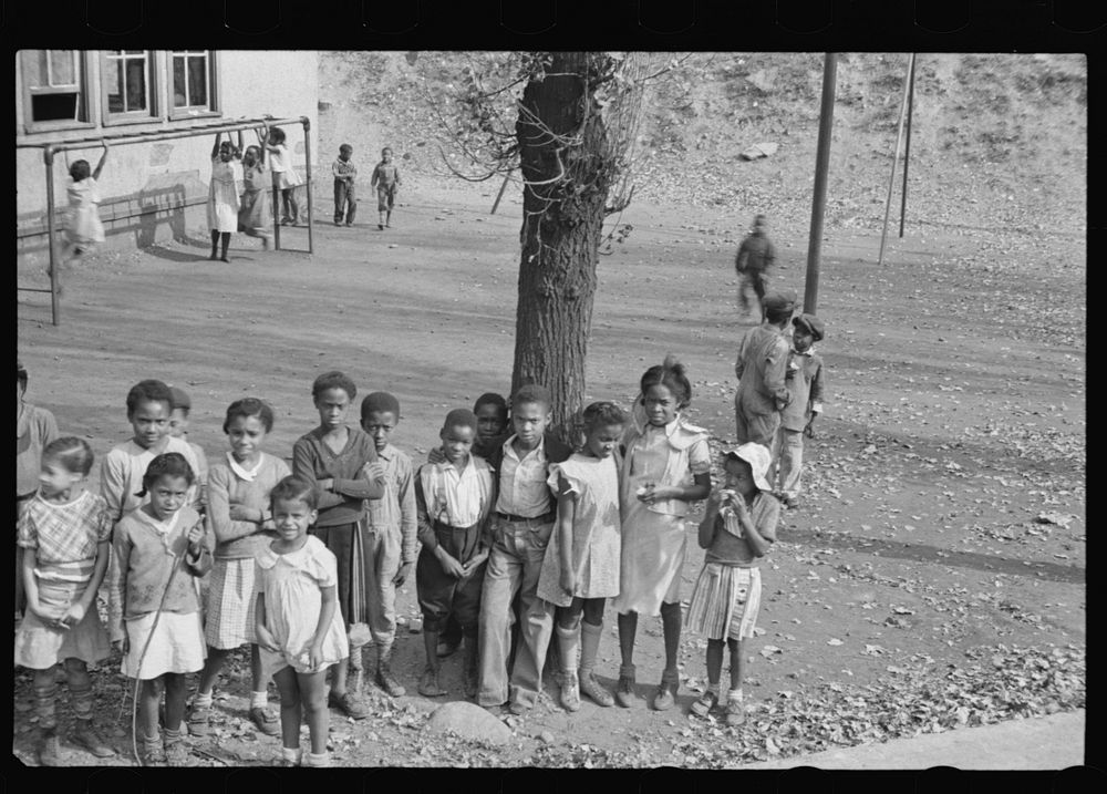 [Untitled photo, possibly related to:  schoolchildren, Omar, West Virginia]. Sourced from the Library of Congress.