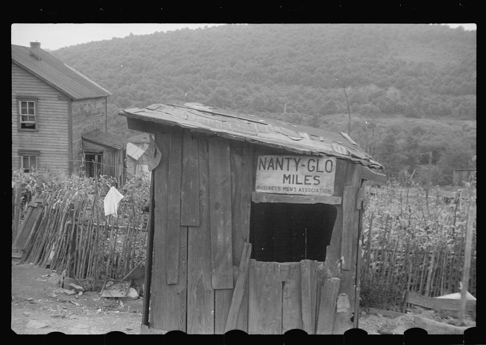 House and shed, Nanty Glo, Pennsylvania. Sourced from the Library of Congress.