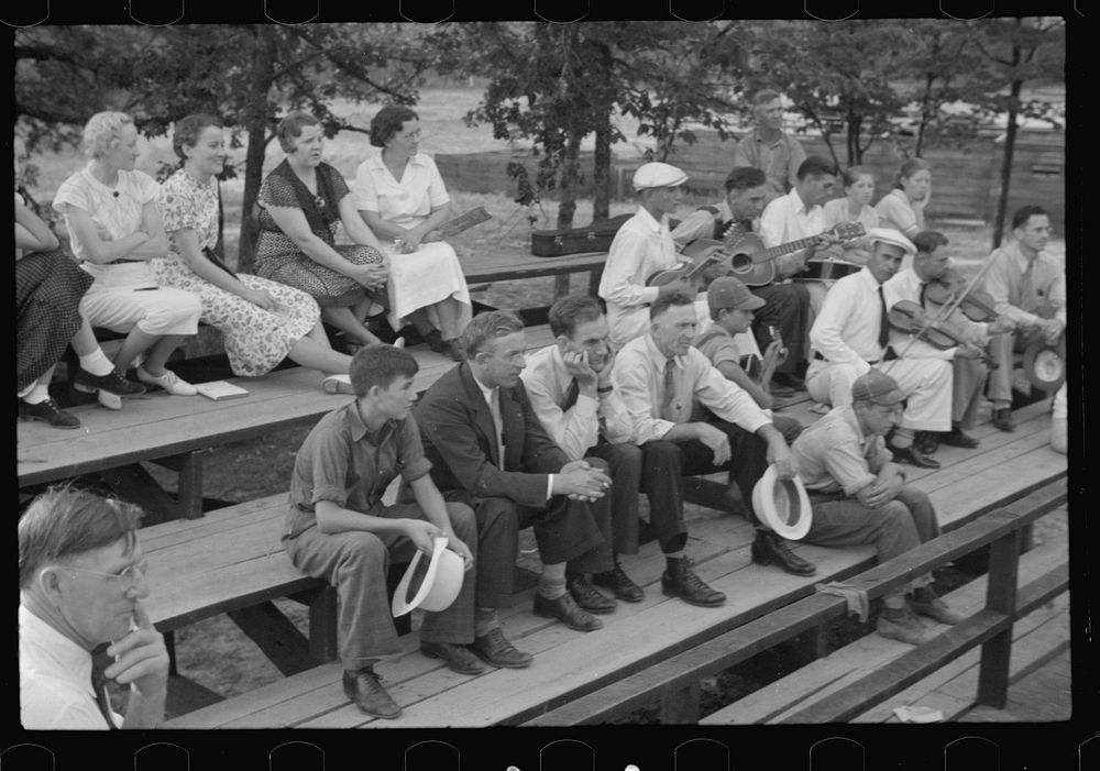 [Untitled photo, possibly related to: Music for square dance, Skyline Farms, Alabama]. Sourced from the Library of Congress.