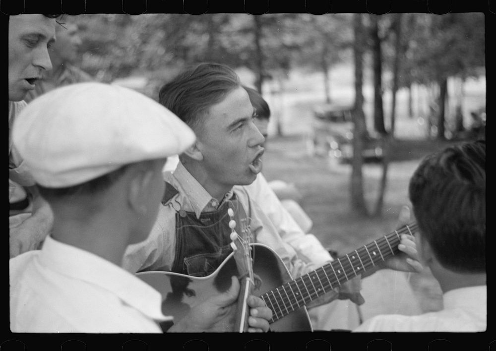 Music for square dance, Skyline Farms, Alabama. Sourced from the Library of Congress.