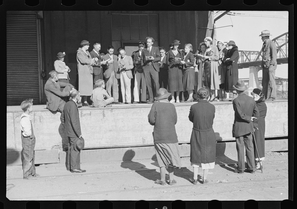 Religious meeting, Nashville, Tennessee. Sourced from the Library of Congress.