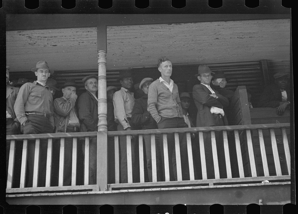 Payoff at Pursglove Mine, Scotts Run, West Virginia. Sourced from the Library of Congress.