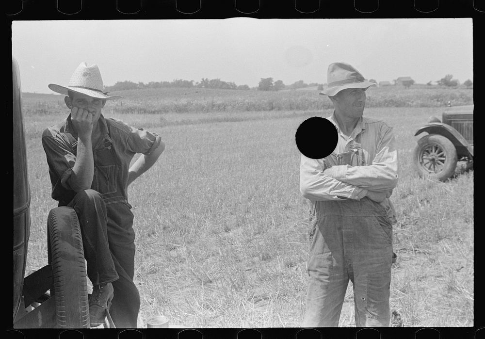 [Untitled photo, possibly related to: Member of threshing crew, central Ohio]. Sourced from the Library of Congress.