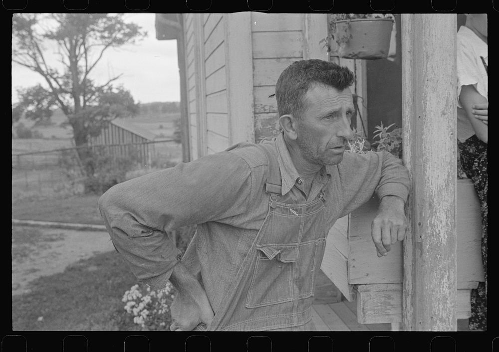 Mr. Thaxton, Ohio farmer, near Mechanicsburg, Ohio. Sourced from the Library of Congress.