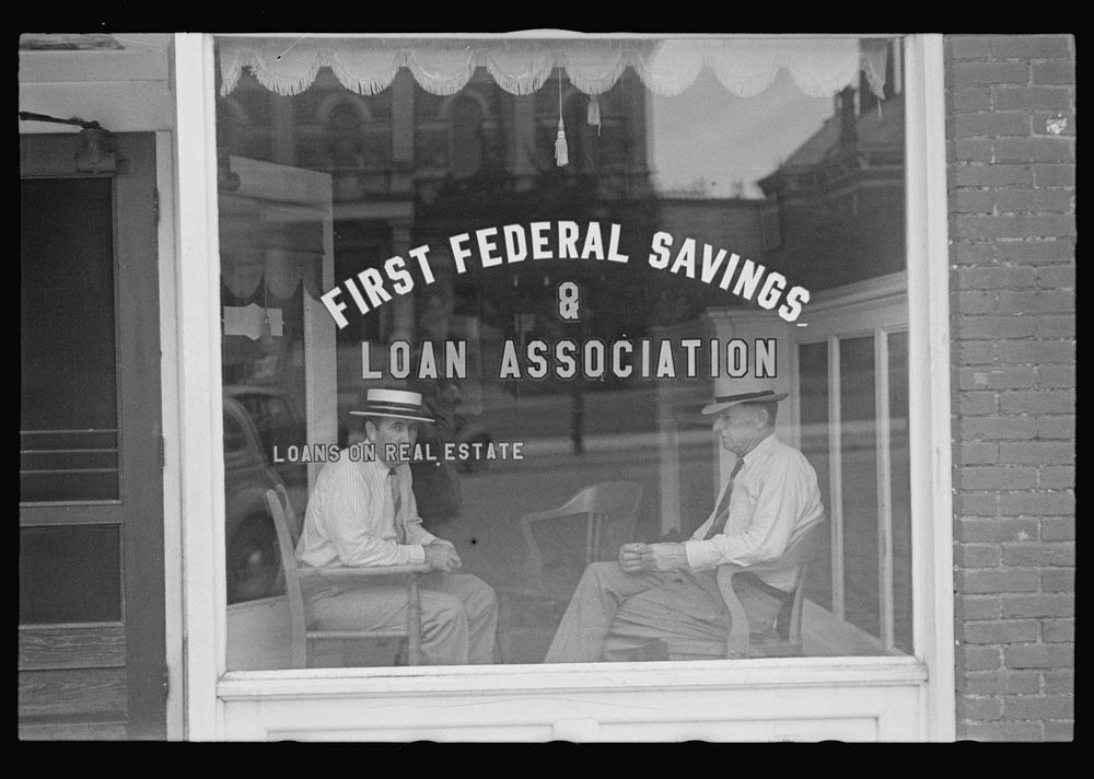 Loan office, Marion, Ohio. Sourced from the Library of Congress.