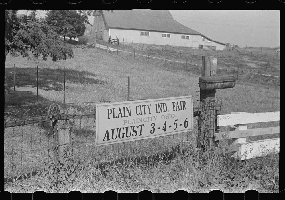 Advertising fair, Plain City, Ohio. Sourced from the Library of Congress.