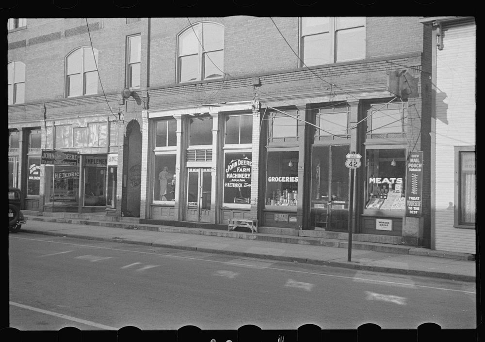 [Untitled photo, possibly related to: A cleaning and pressing shop in Urbana, Ohio]. Sourced from the Library of Congress.