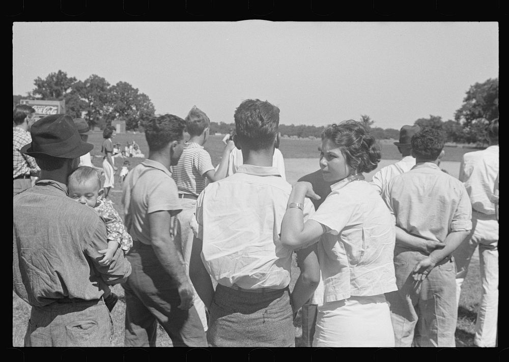 Watching a baseball game, central Ohio. Sourced from the Library of Congress.