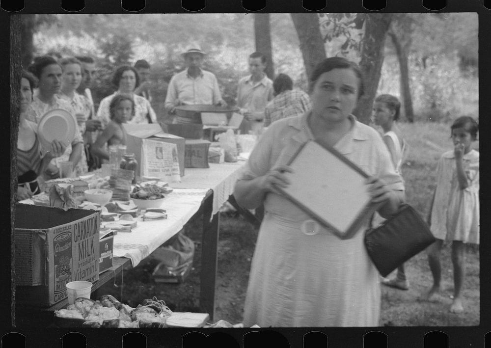 [Untitled photo, possibly related to: Sunday school picnic, Penderlea Homesteads, North Carolina]. Sourced from the Library…