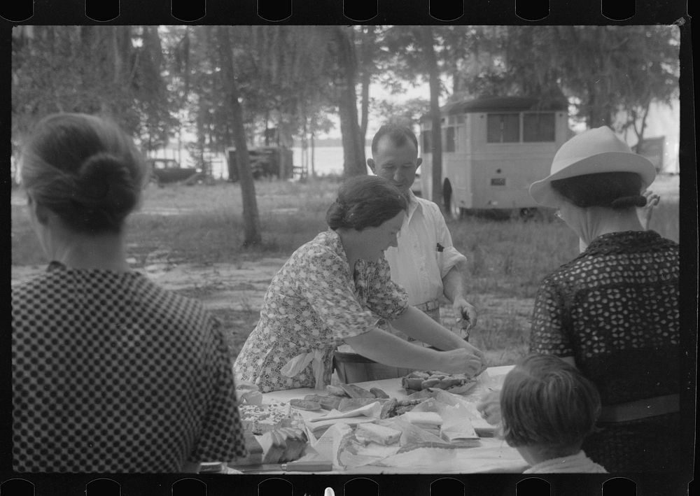 [Untitled photo, possibly related to: Sunday school picnic, Penderlea Homesteads, North Carolina]. Sourced from the Library…