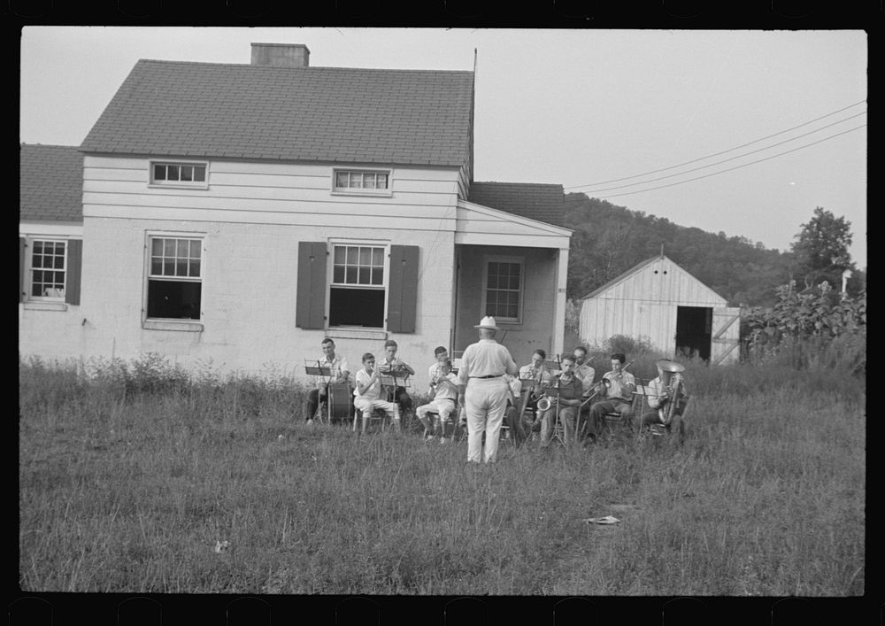 Red House band, West Virginia. Sourced from the Library of Congress.