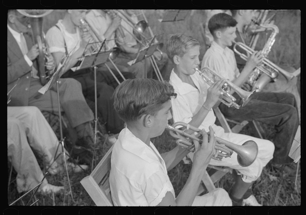 Band rehearsal, Red House, West Virginia. Sourced from the Library of Congress.