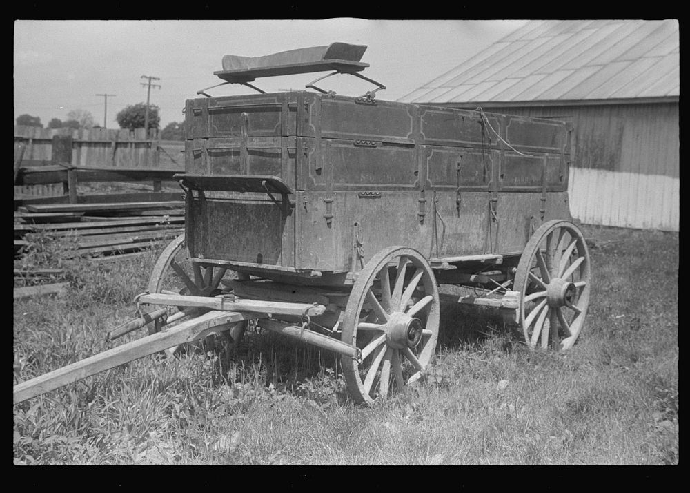 Farm wagon at public auction, central Ohio. Sourced from the Library of Congress.