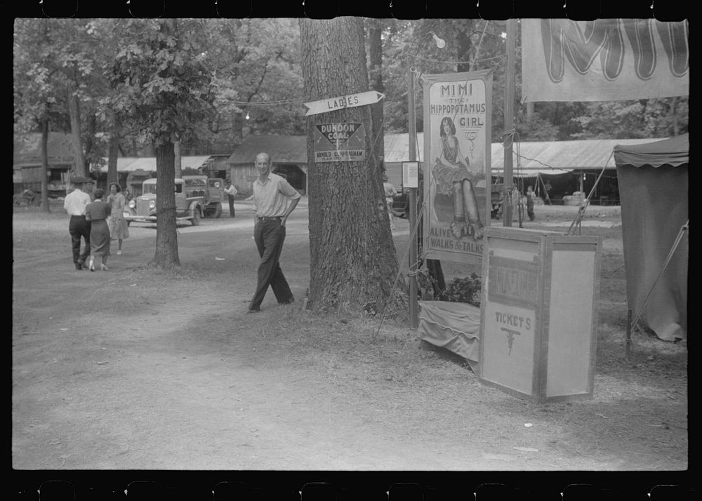 Sideshow, county fair, central Ohio. Sourced from the Library of Congress.