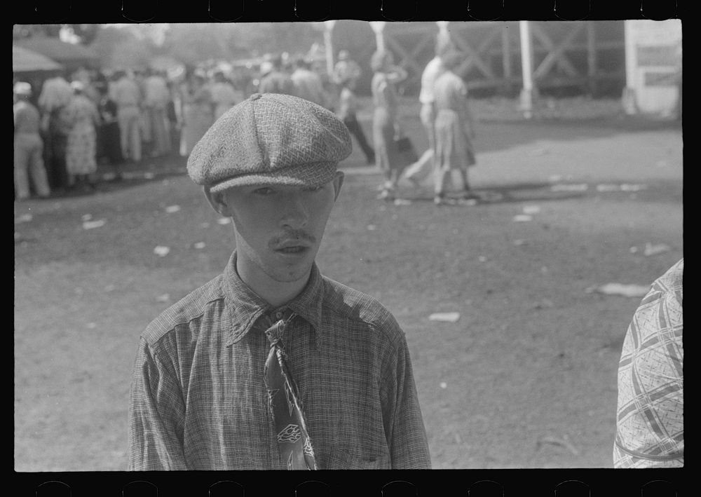 Spectator at county fair, central Ohio. Sourced from the Library of Congress.