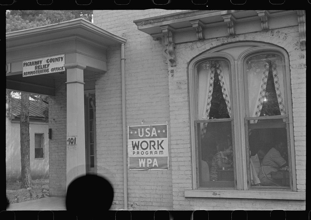 Circleville Work Projects Administration office (see general caption). Sourced from the Library of Congress.
