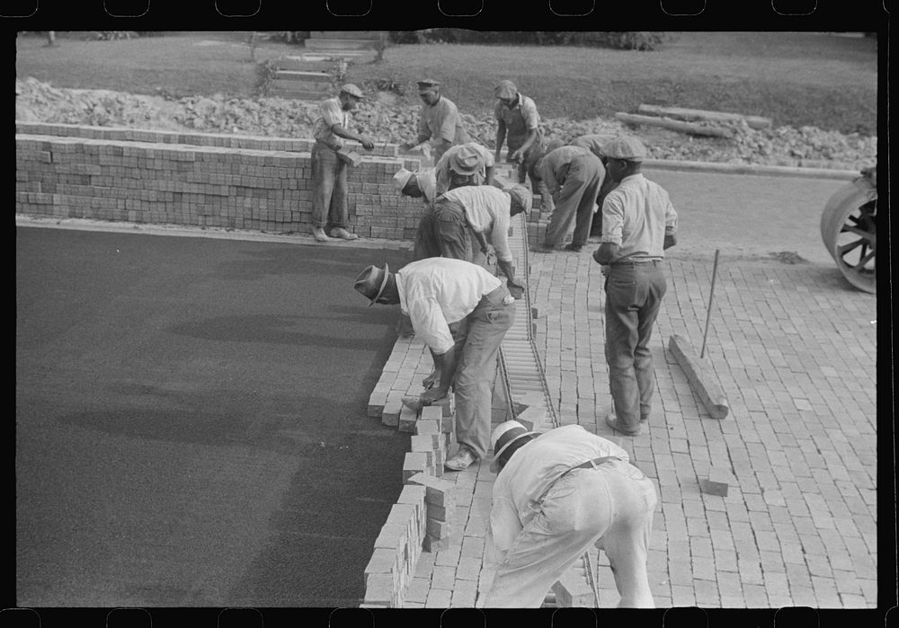 Workers repairing Route 40, central Ohio. Sourced from the Library of Congress.