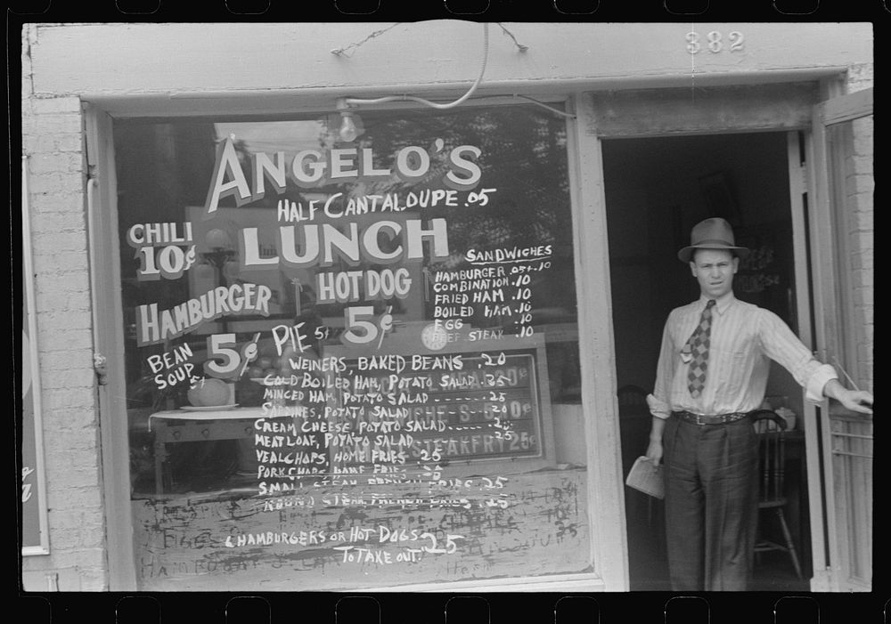 Lunchroom in Columbus, Ohio. Sourced from the Library of Congress.