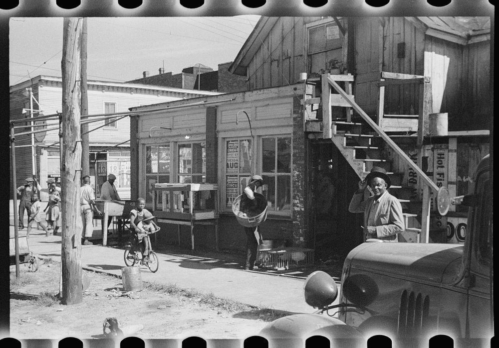 View of  life in the Negro section, Newport News, Virginia. Sourced from the Library of Congress.