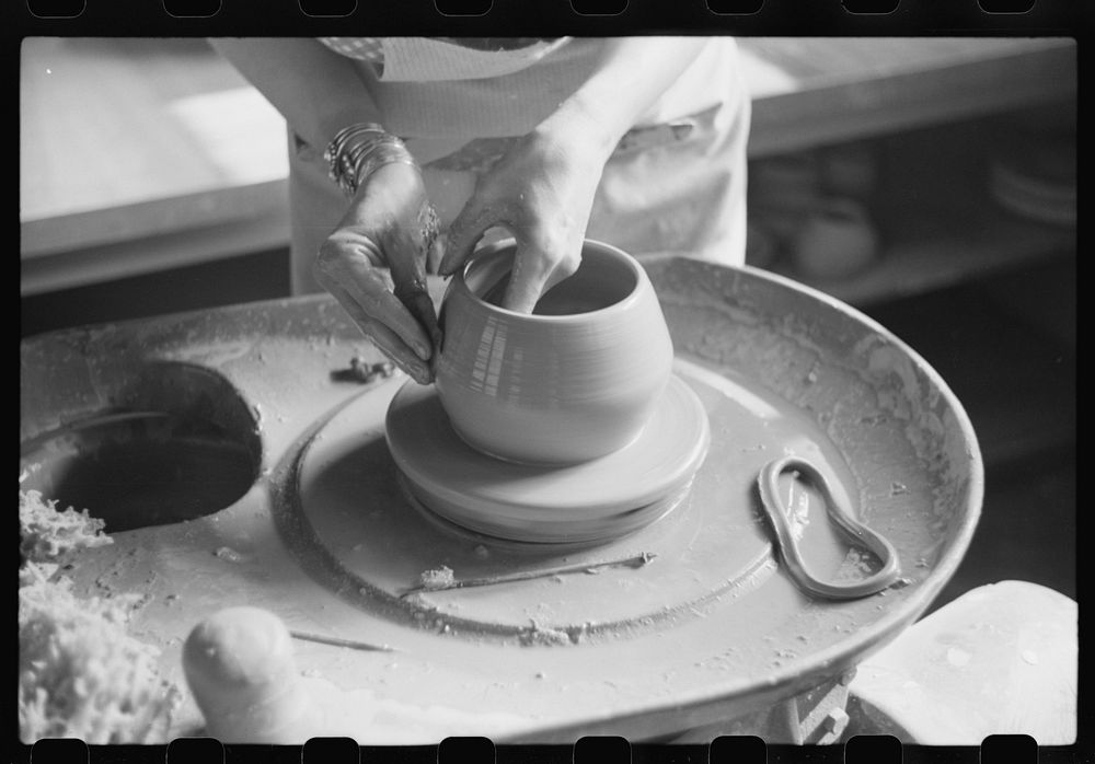 Pottery making at Indian school. Pine Ridge, South Dakota. Sourced from the Library of Congress.