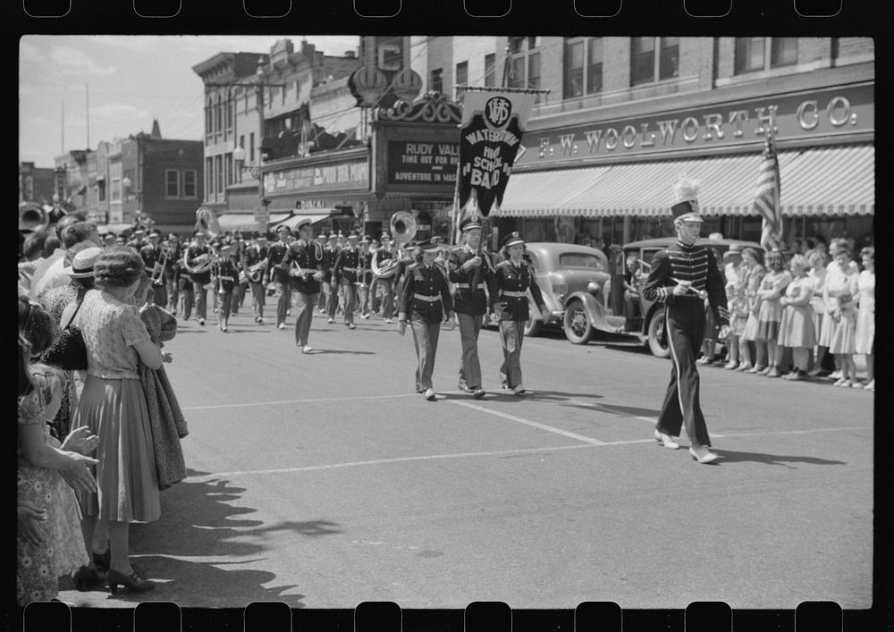 [Untitled photo, possibly related to: Fourth of July parade, Watertown, Wisconsin]. Sourced from the Library of Congress.