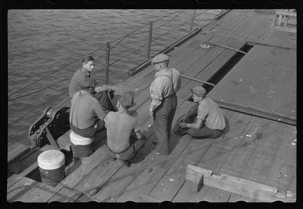 Part of crew, Great Lakes grain boat. Duluth, Minnesota. Sourced from the Library of Congress.
