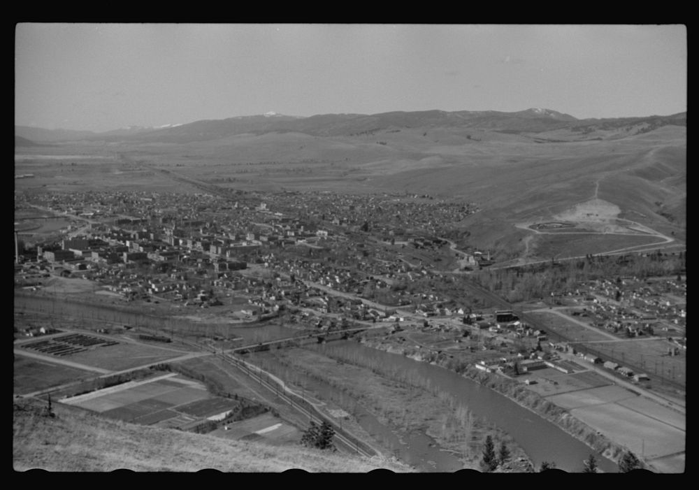 [Untitled photo, possibly related to: Missoula, Montana]. Sourced from the Library of Congress.