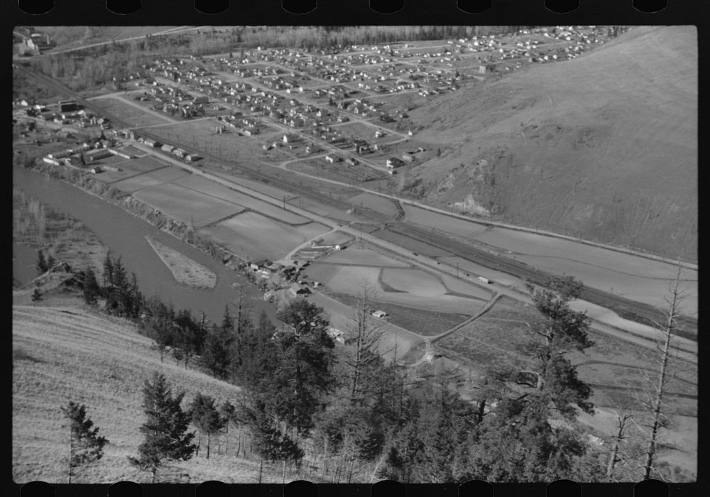 Missoula, Montana. Sourced from the Library of Congress.