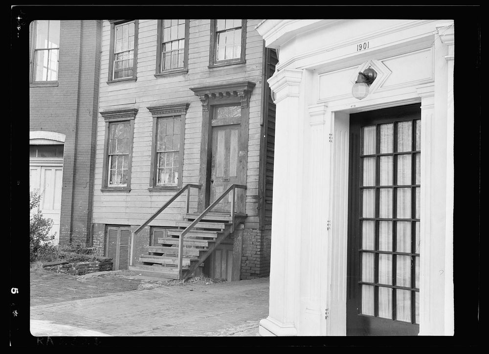 Doorway of house on Florida Avenue and 19th Street, N.W., Washington, D.C.. Sourced from the Library of Congress.