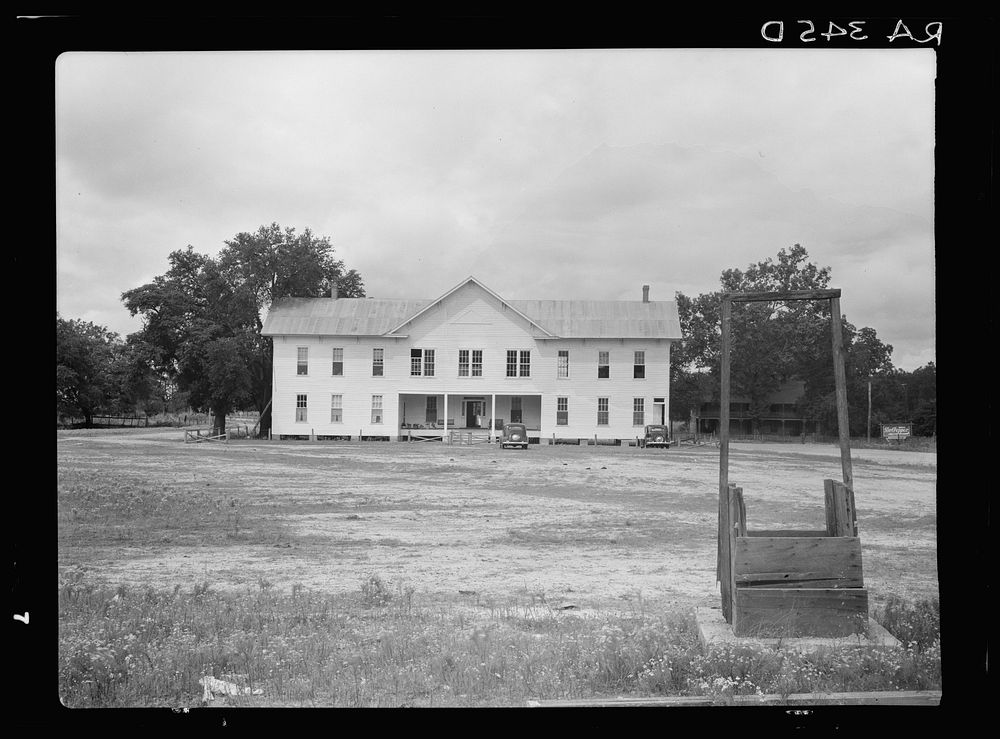 Former courthouse in Irwin County, Georgia, which has been remodeled into an apartment house for settlers on the Irwinville…
