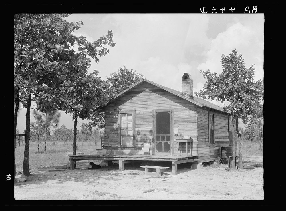 Home of rehabilitation client. Mississippi. Sourced from the Library of Congress.