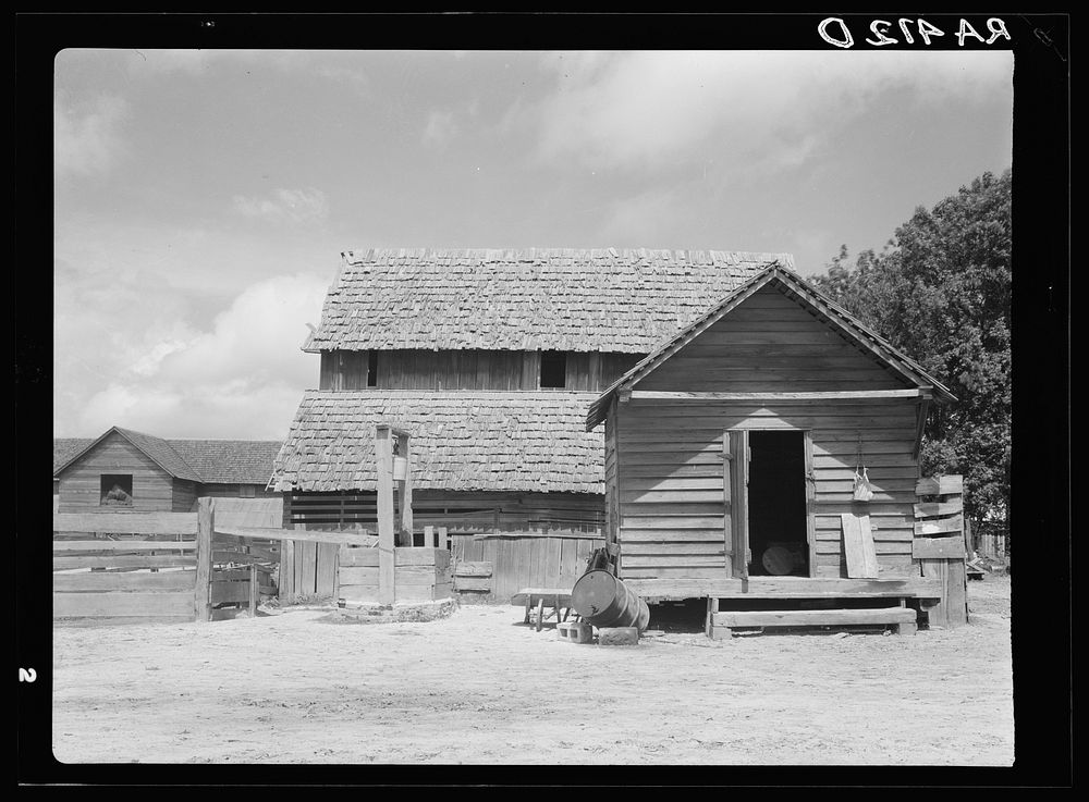 Old harness house. Irwinville Farms, | Free Photo - rawpixel