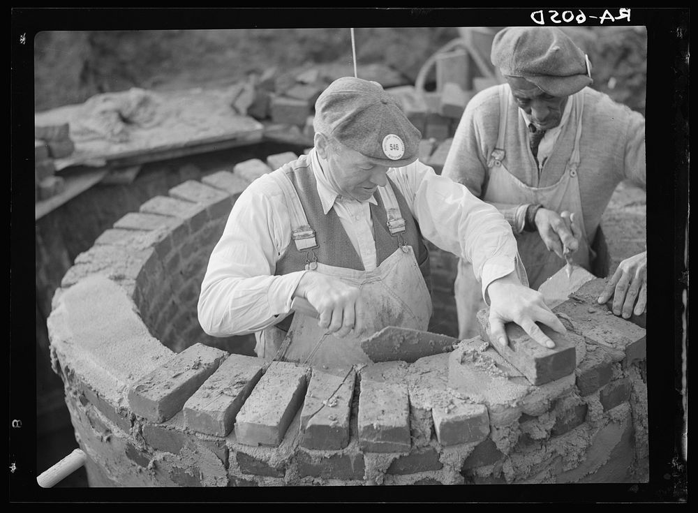 Stone masons at work at Hightstown, New Jersey. Sourced from the Library of Congress.