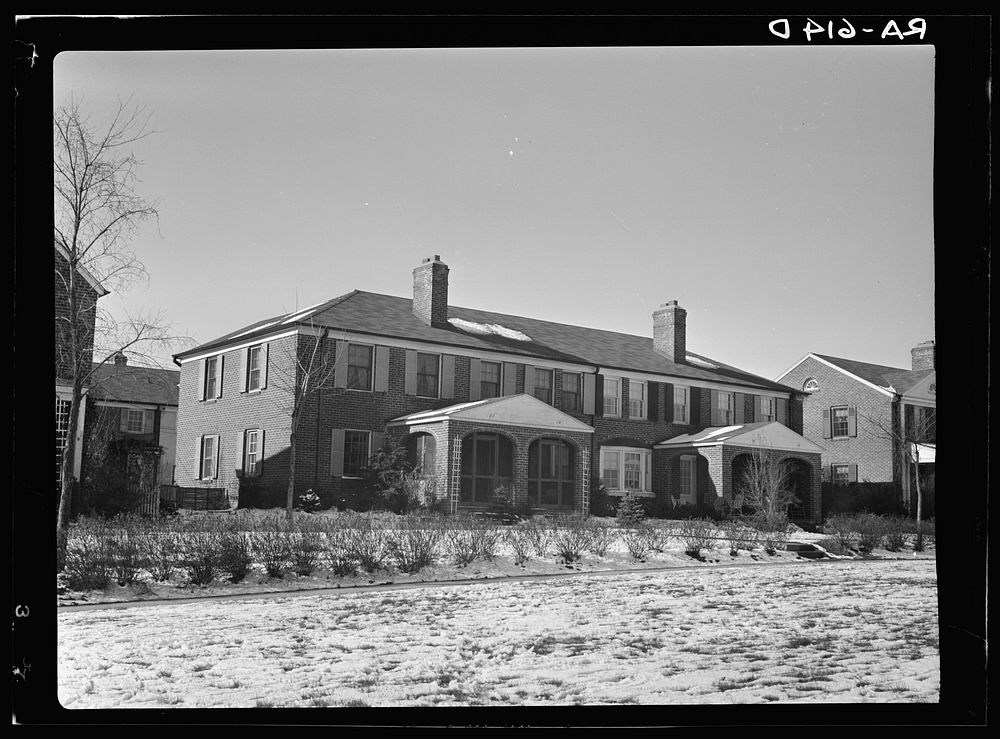 Model house of model housing community. Radburn, New Jersey. Sourced from the Library of Congress.