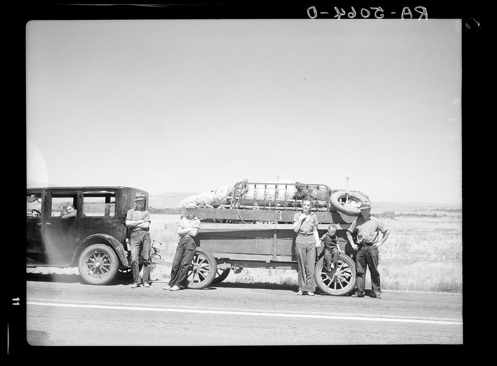 Farm family from the North Dakota drought area moving west through Montana. Sourced from the Library of Congress.