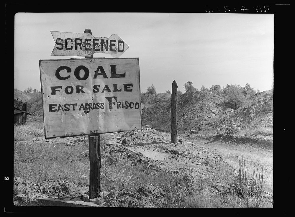 Strip mining dumps. Cherokee County, Kansas. Sourced from the Library of Congress.