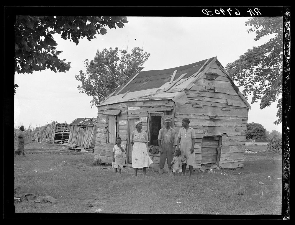 Lewis Hunter,  client, with his wife and family on Lady's Island off Beaufort, South Carolina. Sourced from the Library of…
