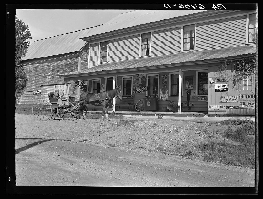 General store. Lowell, Vermont. Sourced from the Library of Congress.