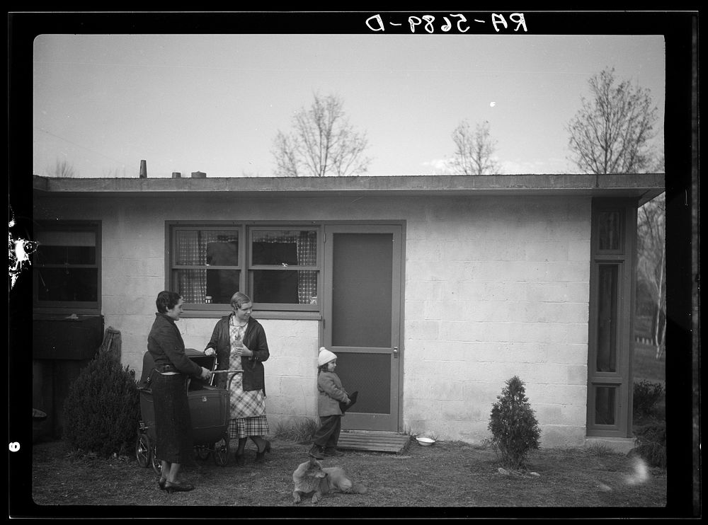 Scene at the New Jersey Homesteads cooperative. Near Hightstown, New Jersey. Sourced from the Library of Congress.
