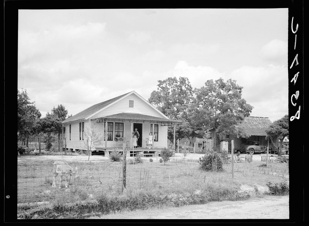 Home of rehabilitation client. Beaufort County, North Carolina. Sourced from the Library of Congress.