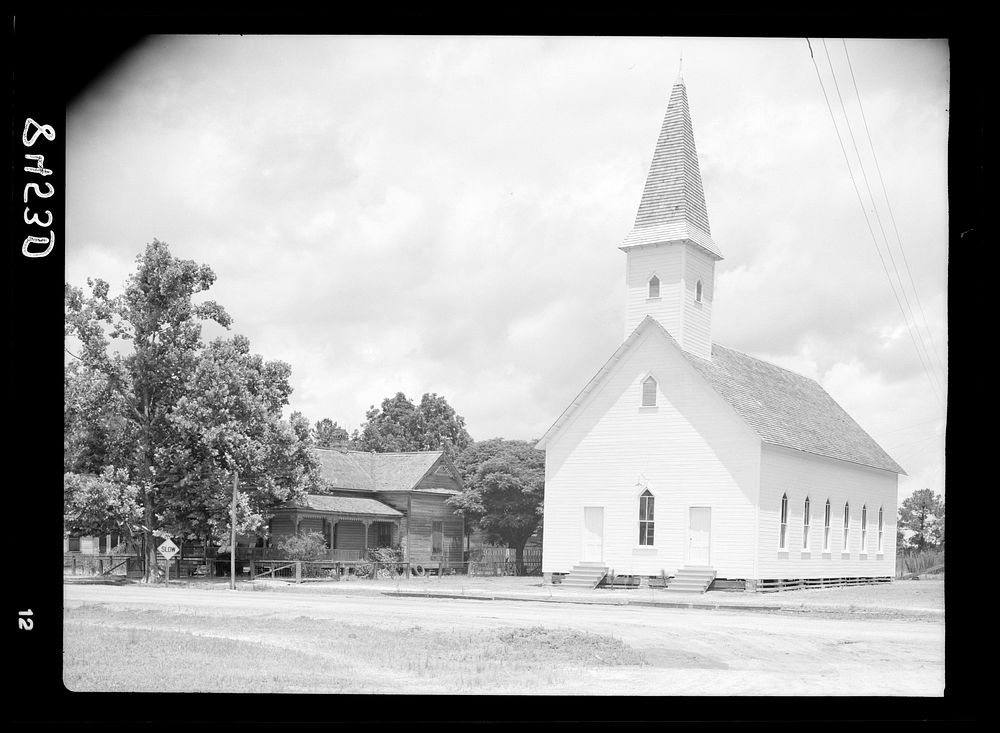 The Baptist church at Irwinville Farms, Georgia. Sourced from the Library of Congress.