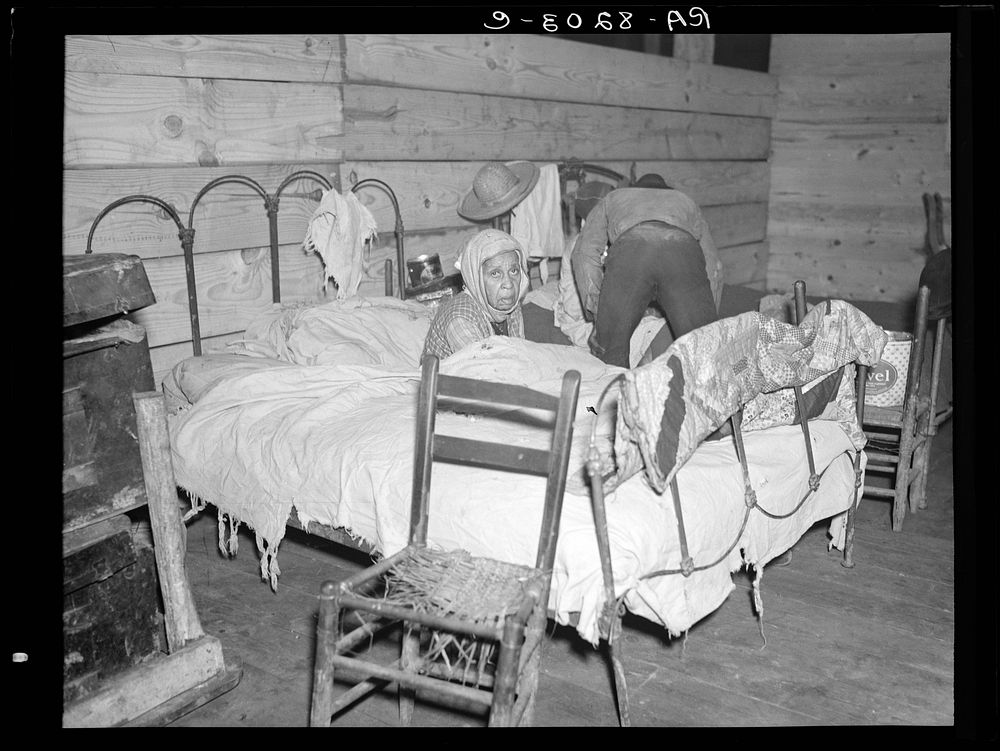 Sick  in the Red Cross temporary infirmary for flood refugees. Forrest City, Arkansas. Sourced from the Library of Congress.