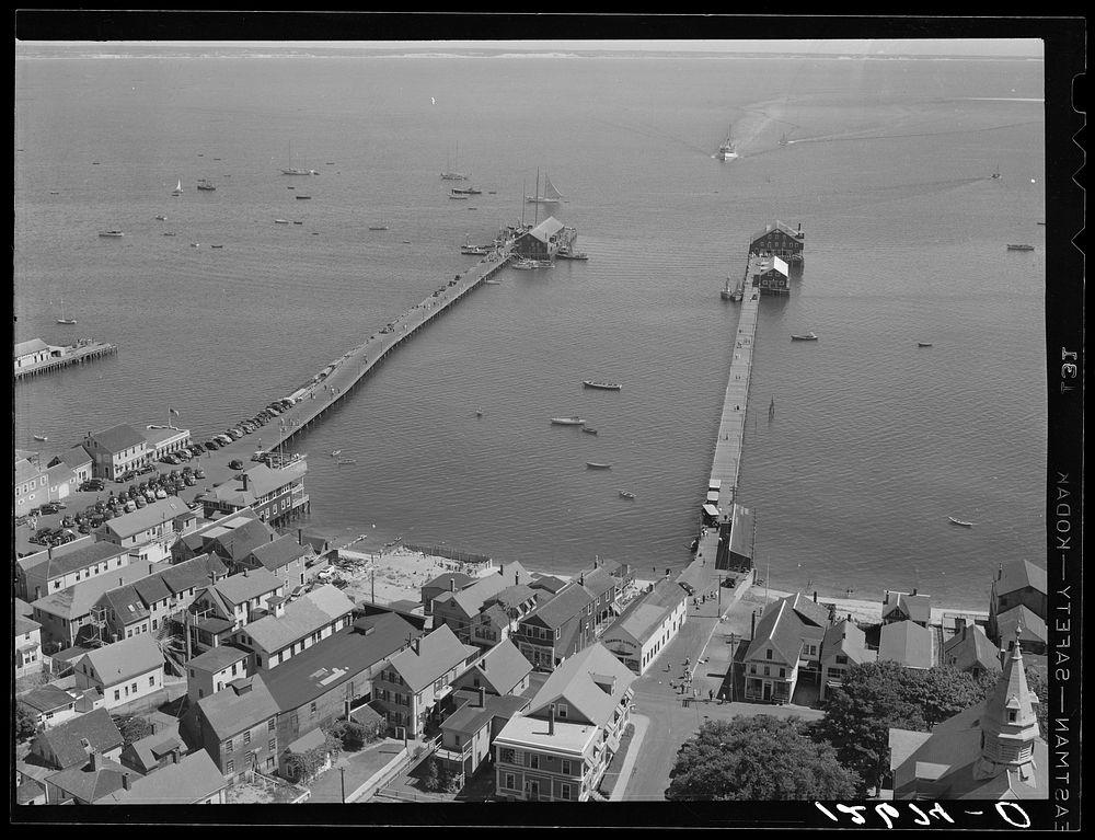 The tourist boat arrives. View from the Pilgrim monument. Provincetown, Massachusetts. Sourced from the Library of Congress.
