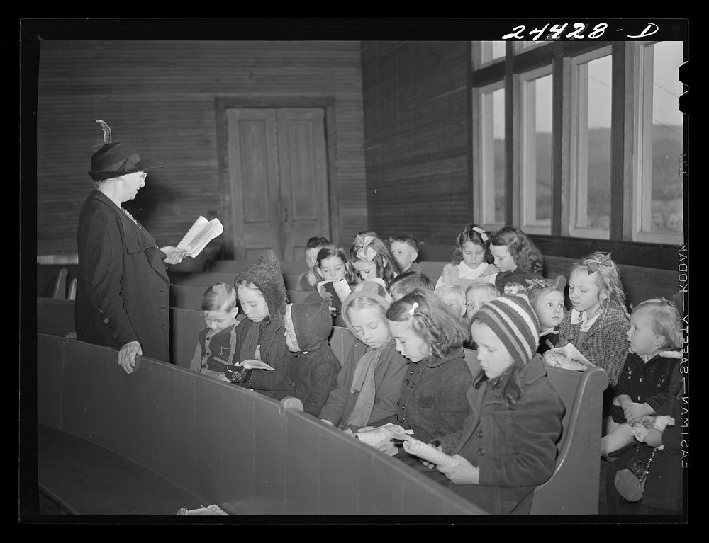 Youngest group, Sunday school class, singing hymns. Dailey, West Virginia. Sourced from the Library of Congress.