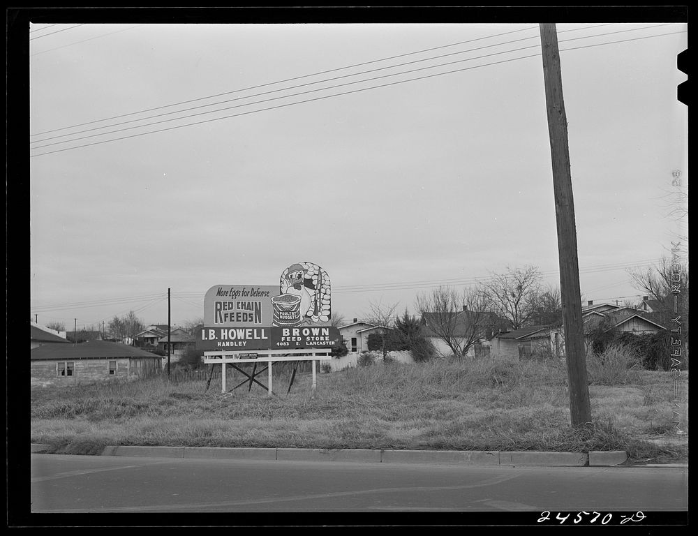 Roadside sign. Fort Worth-Dallas highway, Texas. Sourced from the Library of Congress.